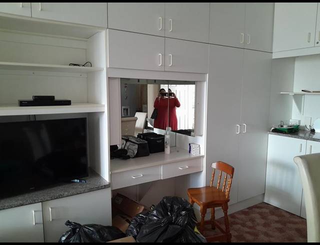 1 BEDROOM PROPERTY TO RENT IN NORTH BEACH